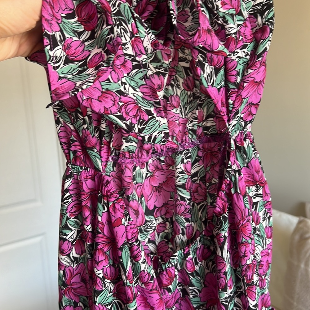 Dress - Picture 4 of 4